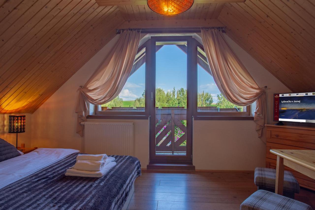 Apartmány a Štúdia Villa Flora Liptovská Sielnica Exterior foto