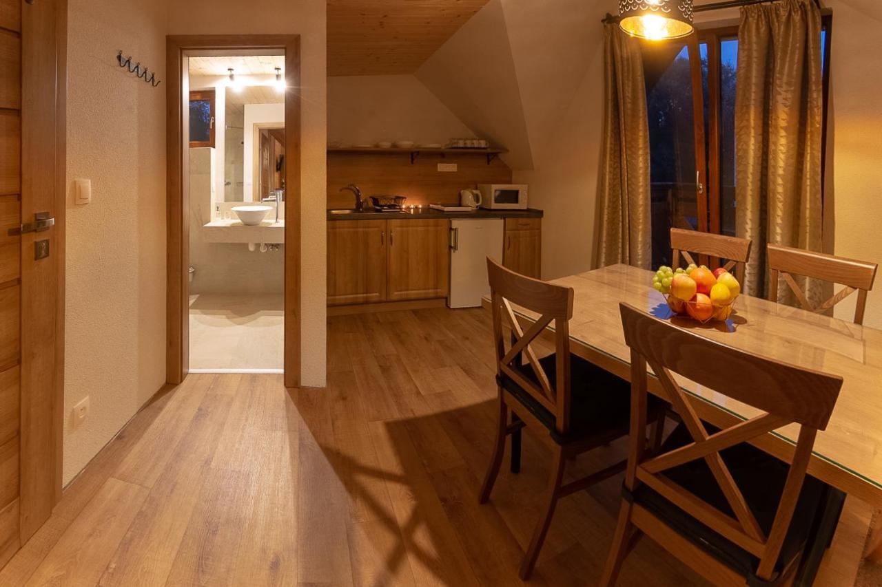 Apartmány a Štúdia Villa Flora Liptovská Sielnica Exterior foto